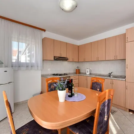Allegra Apartament *